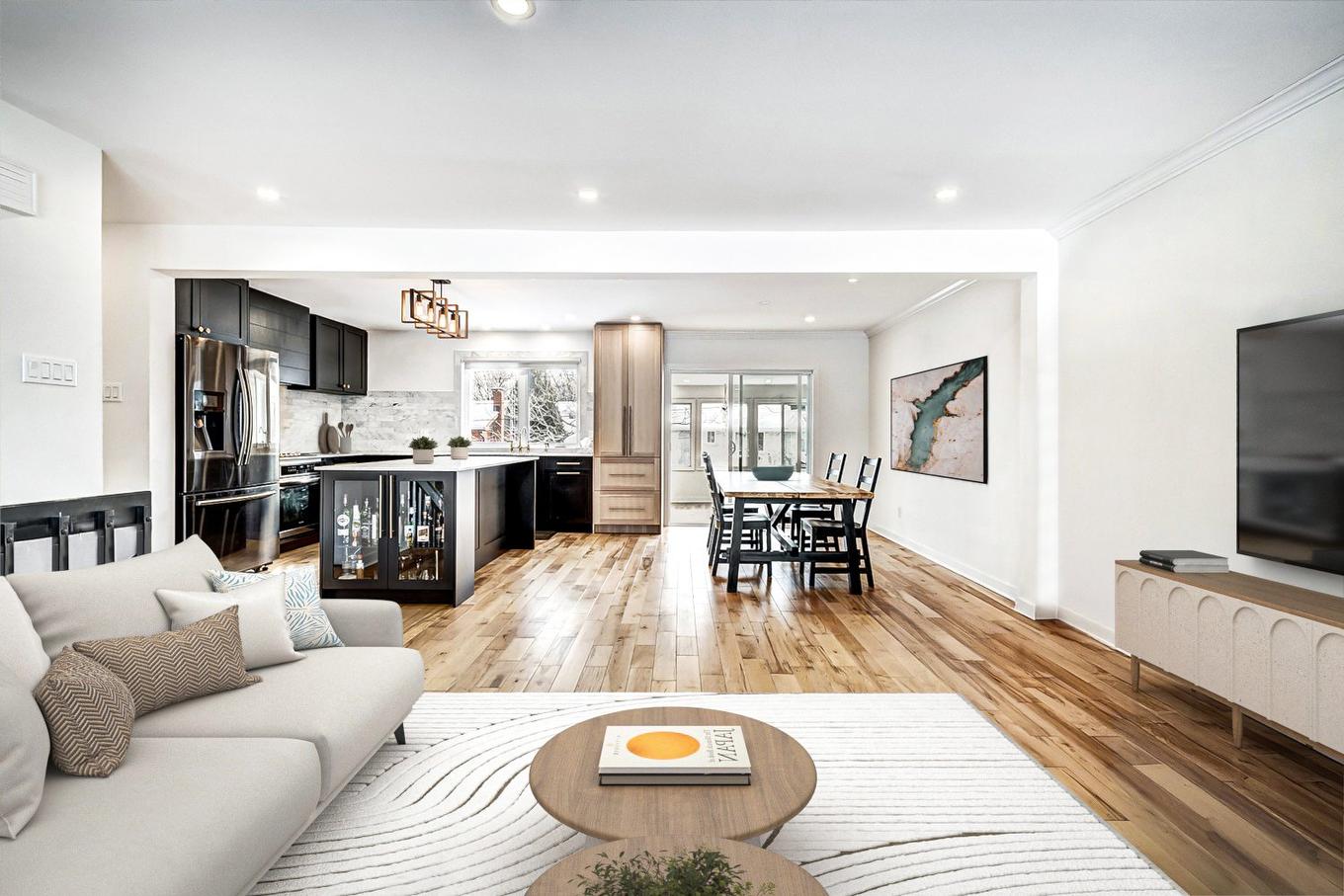 Living room - 43 Rue Rockwood, Dollard-Des-Ormeaux, QC - Indoor Photo Showing Living Room