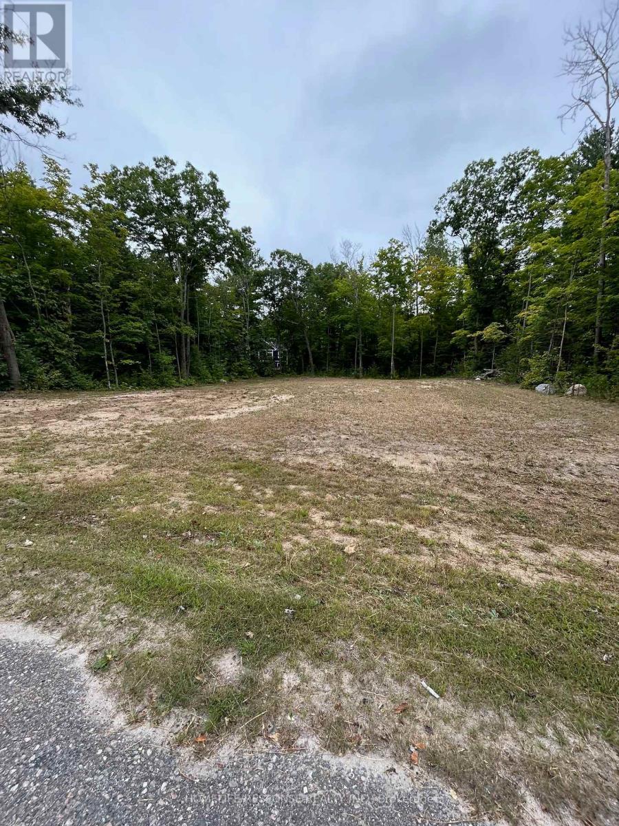 56 Poplar Drive W, Tiny, ON