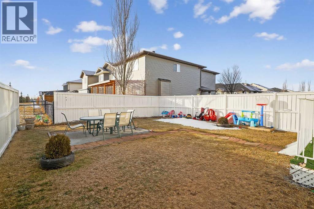 143 Taralake Way Ne, Calgary, AB - Outdoor