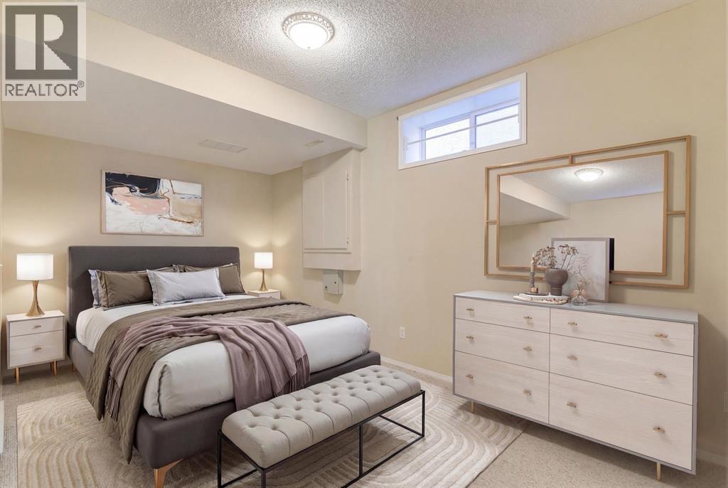 15875 Shannon Link Sw, Calgary, AB - Indoor Photo Showing Bedroom