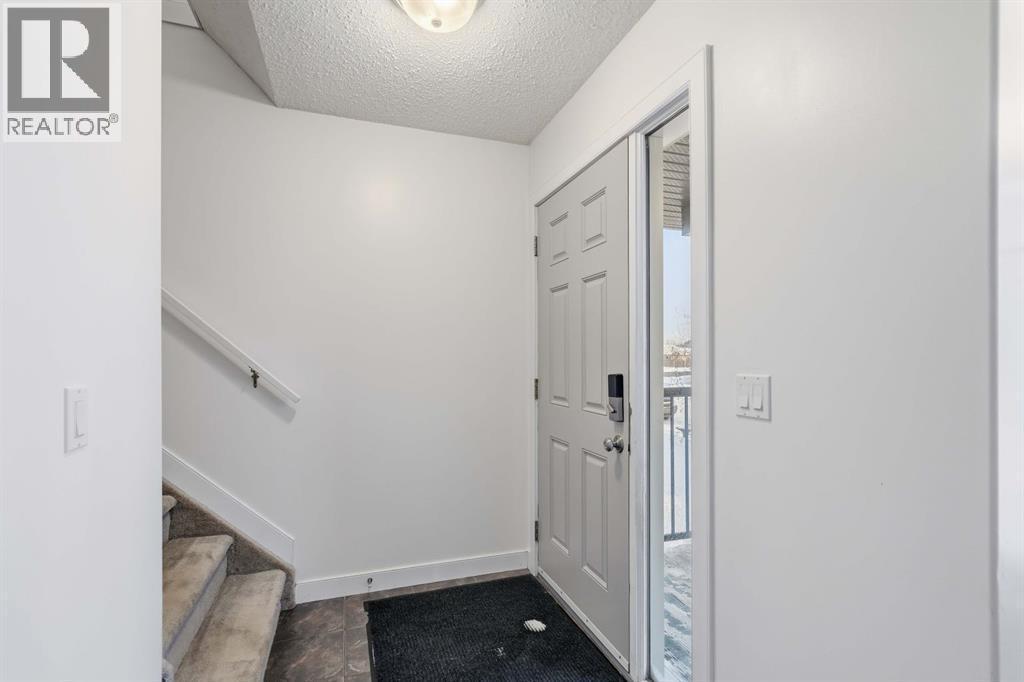 250 Fox Crescent, Fort Mcmurray, AB - Indoor Photo Showing Other Room