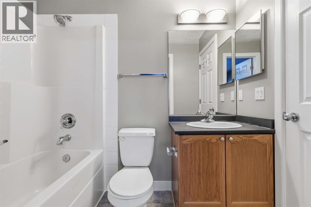 250 Fox Crescent, Fort Mcmurray, AB - Indoor Photo Showing Bathroom