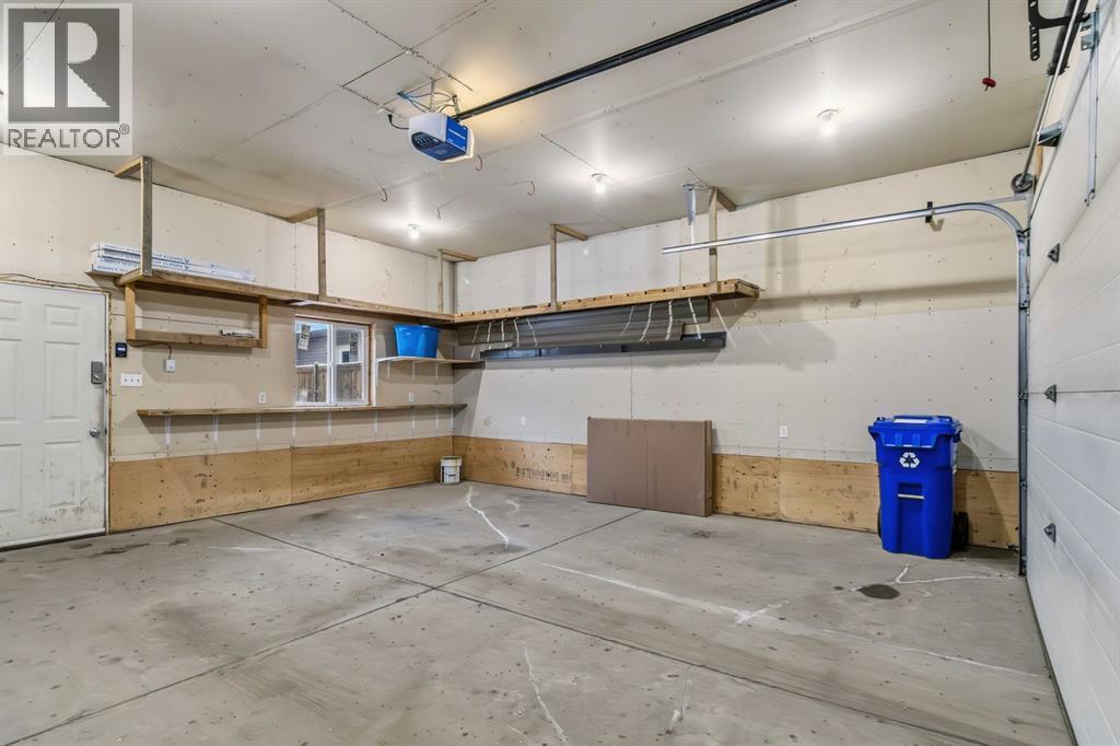 250 Fox Crescent, Fort Mcmurray, AB - Indoor Photo Showing Garage