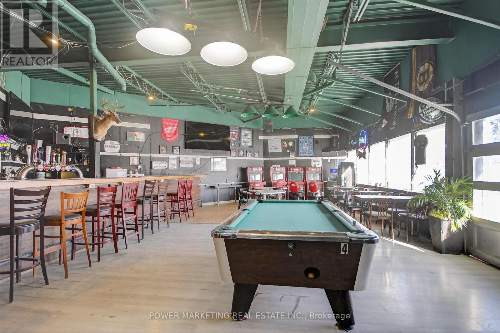 858 Merivale Road, Ottawa, ON