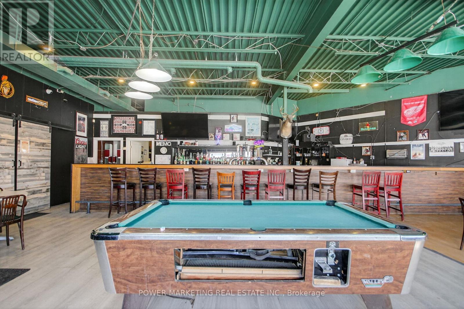 858 Merivale Road, Ottawa, ON