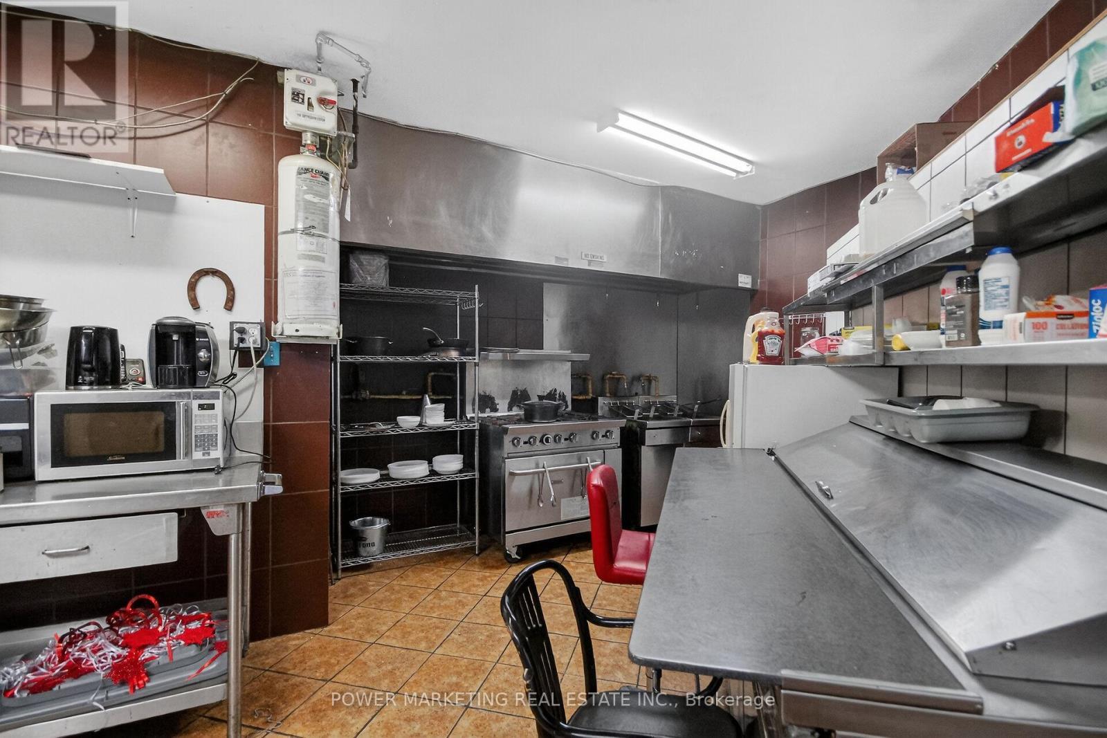 858 Merivale Road, Ottawa, ON