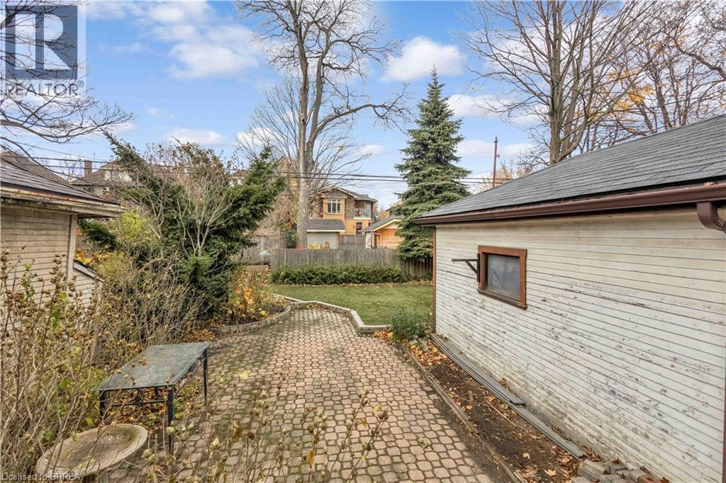 View of yard featuring a patio - 134 Sherman Avenue S, Hamilton, ON - Outdoor