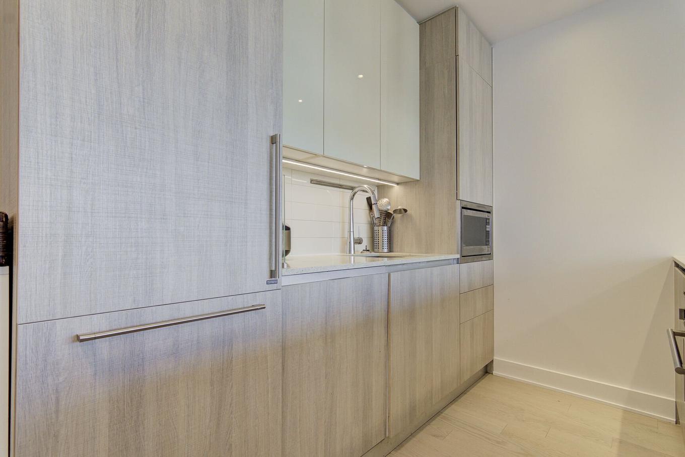 Cuisine - 1906-1211 Rue Drummond, Montréal (Ville-Marie), QC - Indoor