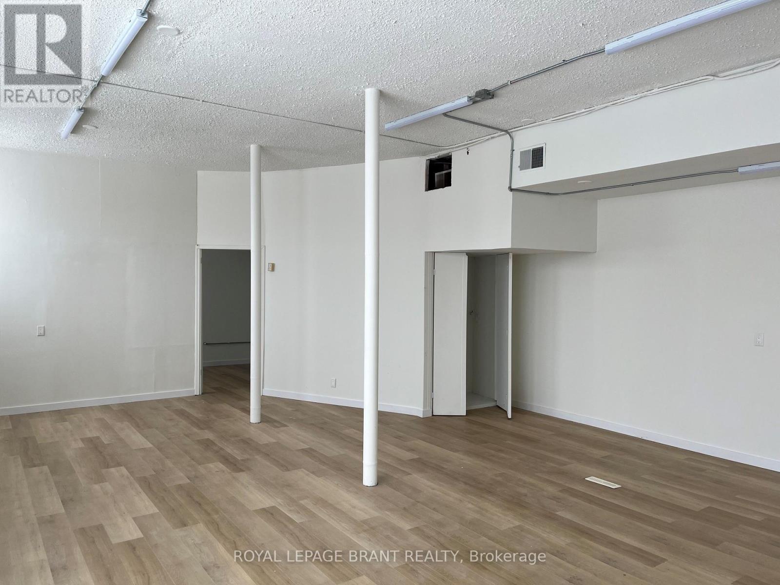 100 Charing Cross Street, Brantford, ON