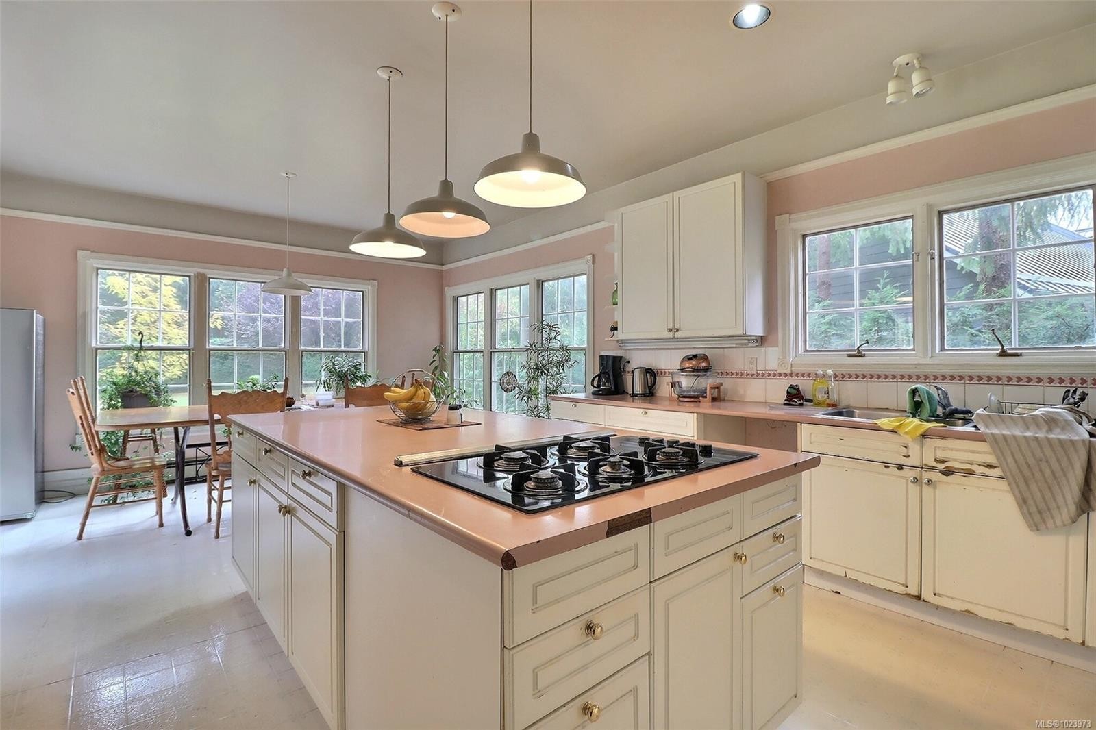 4755 Fairbridge Dr, Duncan, BC