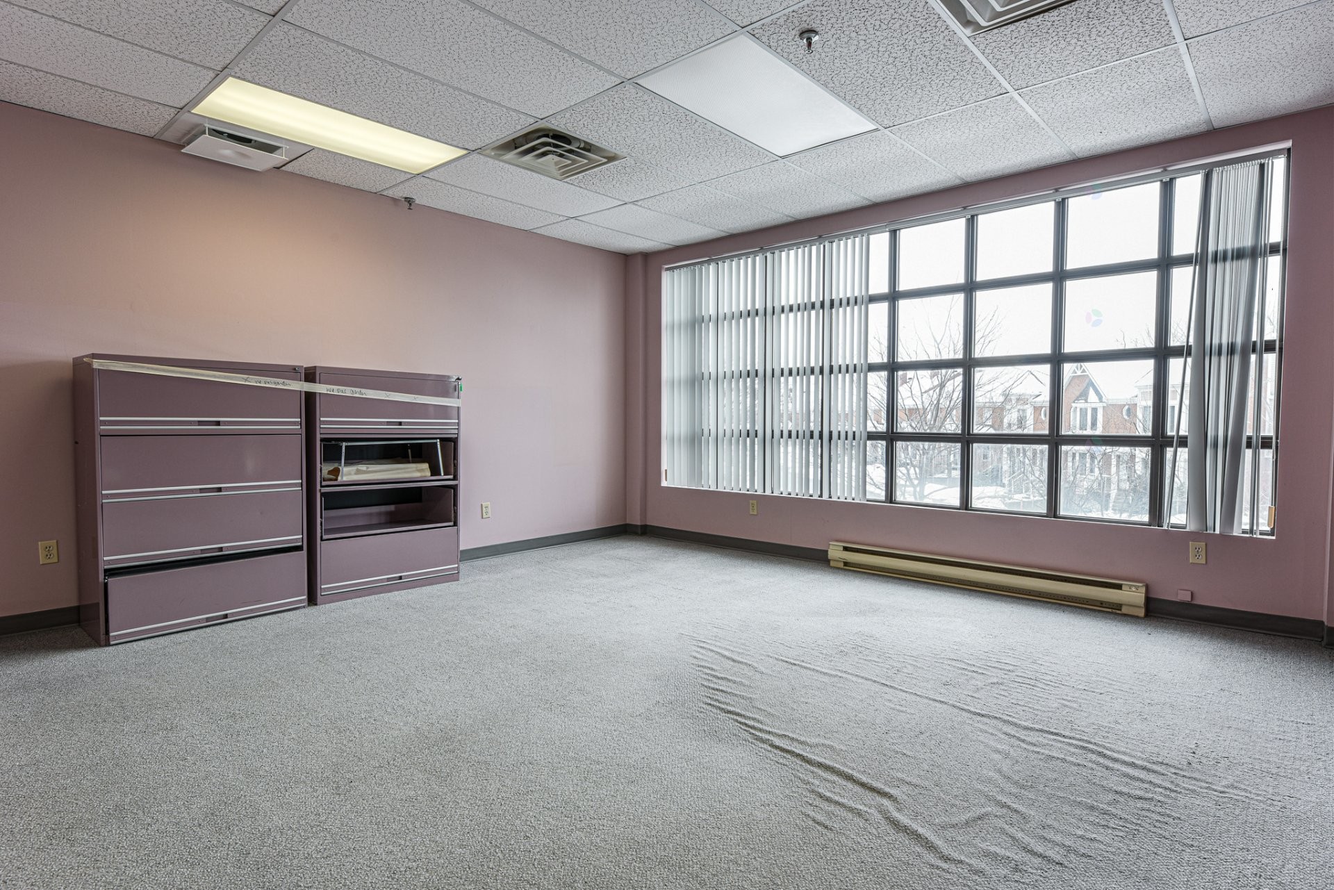 Office - 200-2001 Av. Victoria, Saint-Lambert, QC - Indoor Photo Showing Other Room