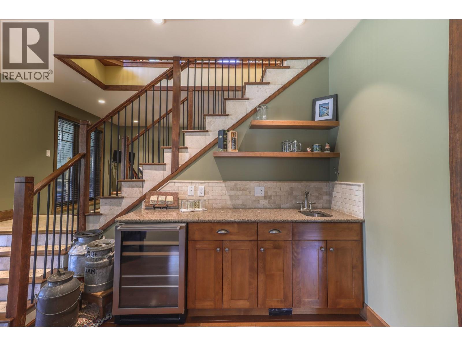 6308 Ash Road, Wasa, BC - Indoor Photo Showing Other Room
