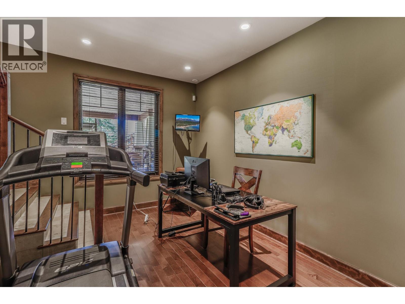 6308 Ash Road, Wasa, BC - Indoor Photo Showing Other Room