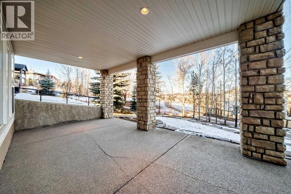 49 Crestridge View Sw, Calgary, AB - Outdoor