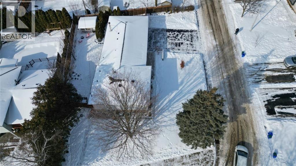 626 Cape Avenue, Burlington, ON - Outdoor With View