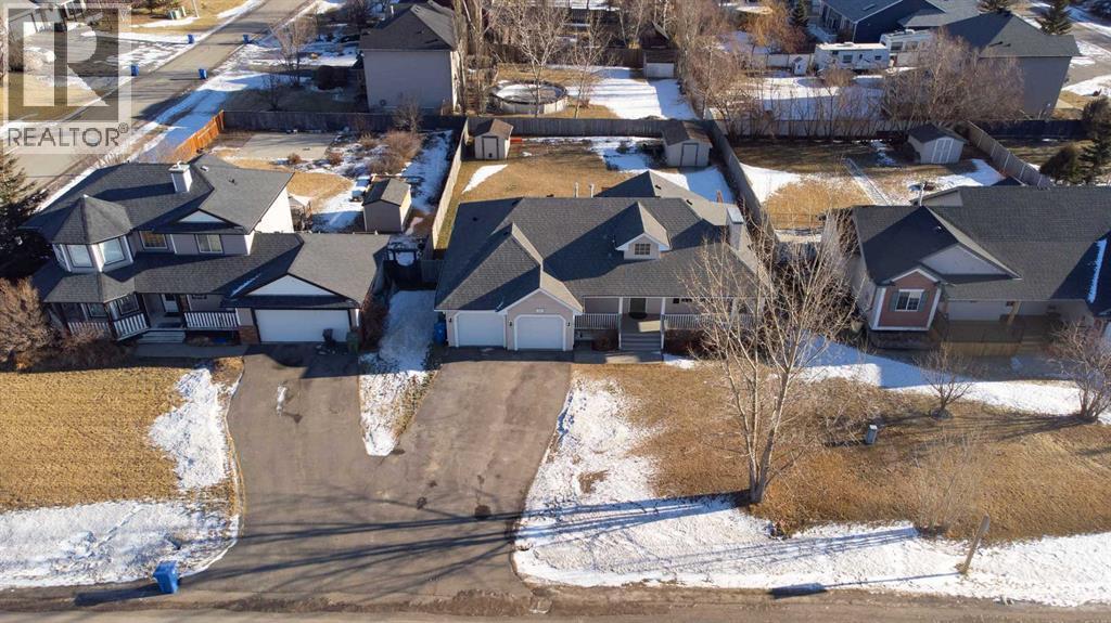 21 Wilson Road Ne, Langdon, AB - Outdoor
