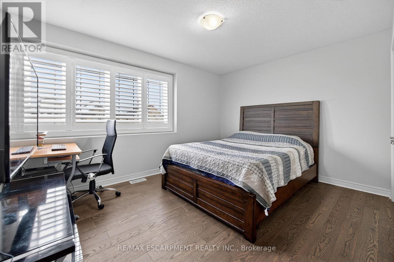 63 Chamomile Drive, Hamilton, ON - Indoor Photo Showing Bedroom