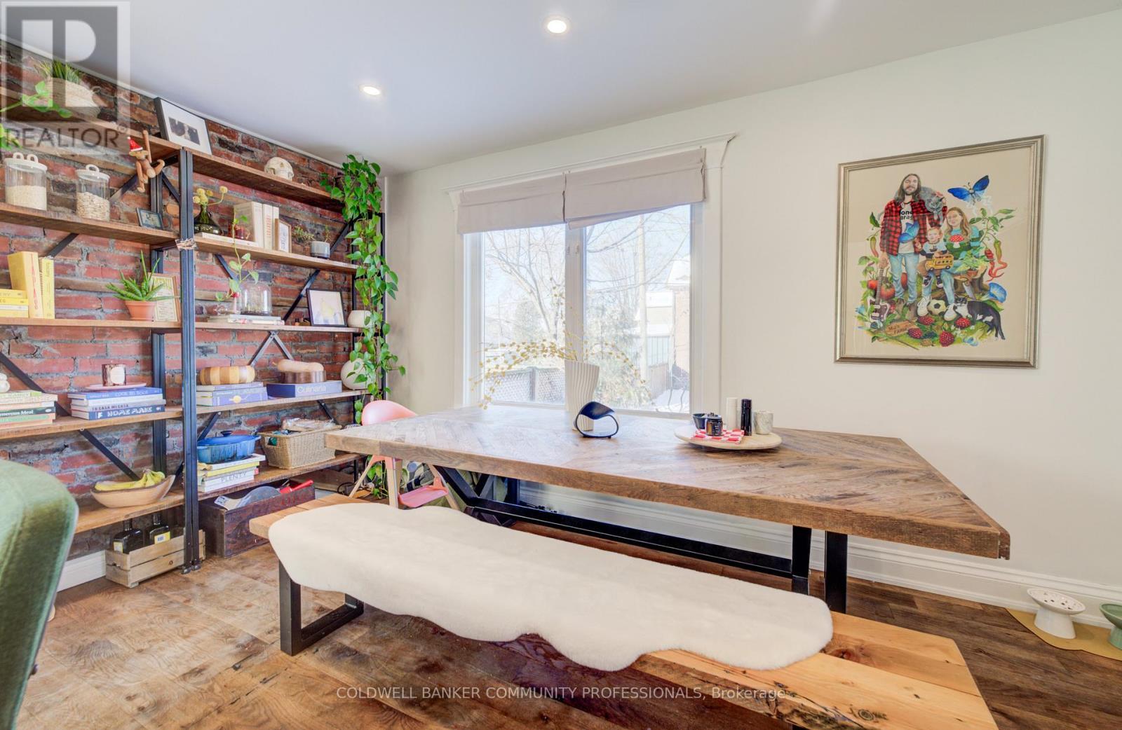 60 Alpine Avenue, Hamilton, ON - Indoor