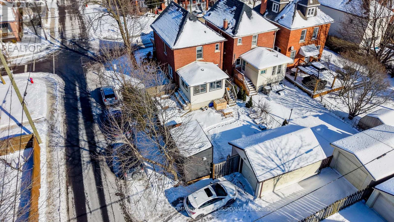 60 Alpine Avenue, Hamilton, ON - Outdoor