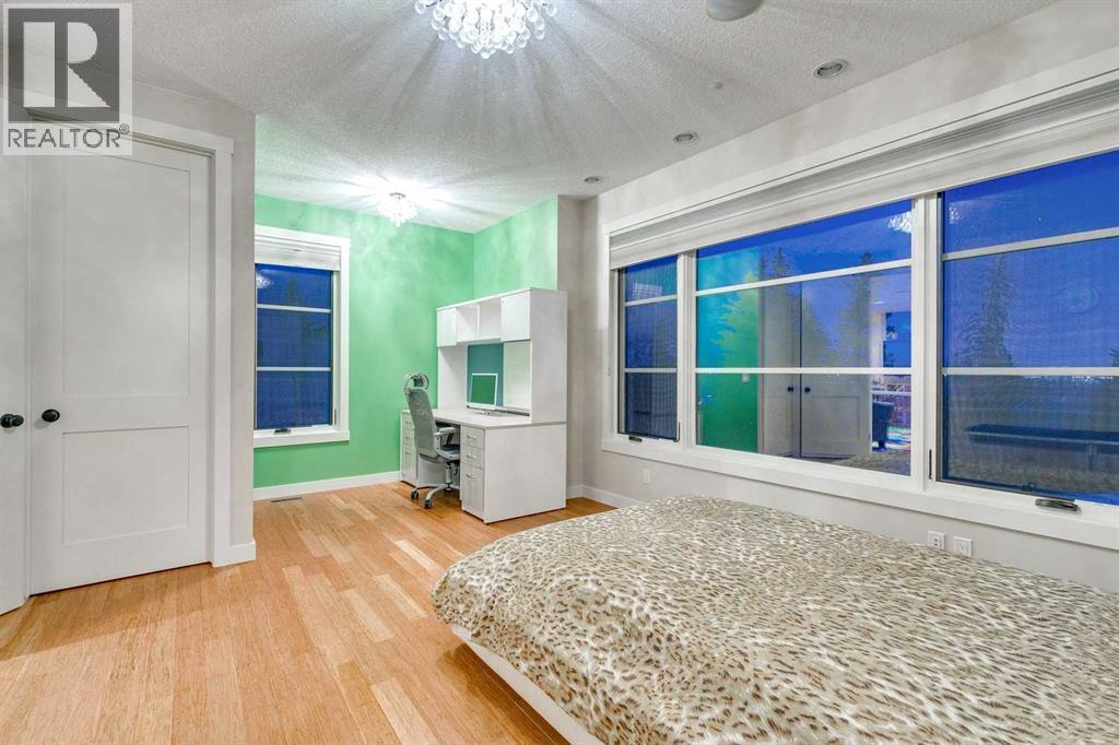 215 Patton Court Sw, Calgary, AB - Indoor Photo Showing Bedroom