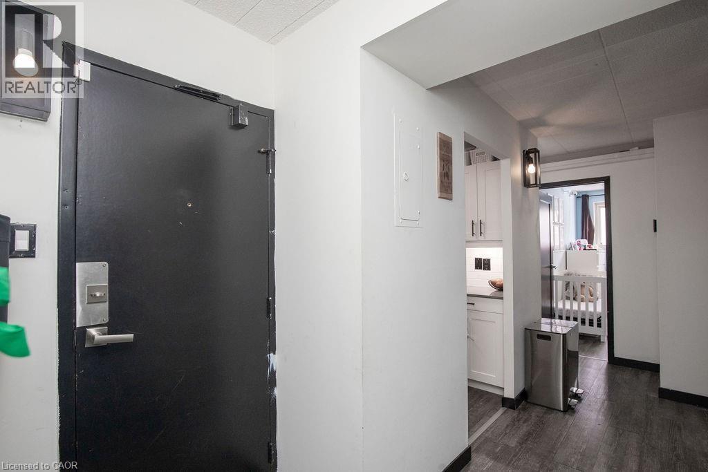 71 Vanier Drive Unit# 110, Kitchener, ON - Indoor