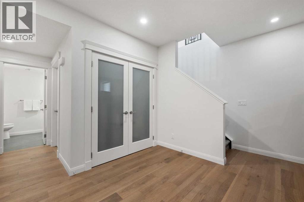 218 Mitchell Heath Nw, Calgary, AB