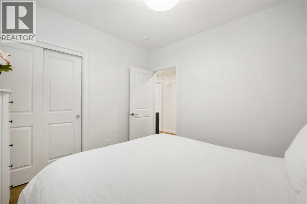 218 Mitchell Heath Nw, Calgary, AB