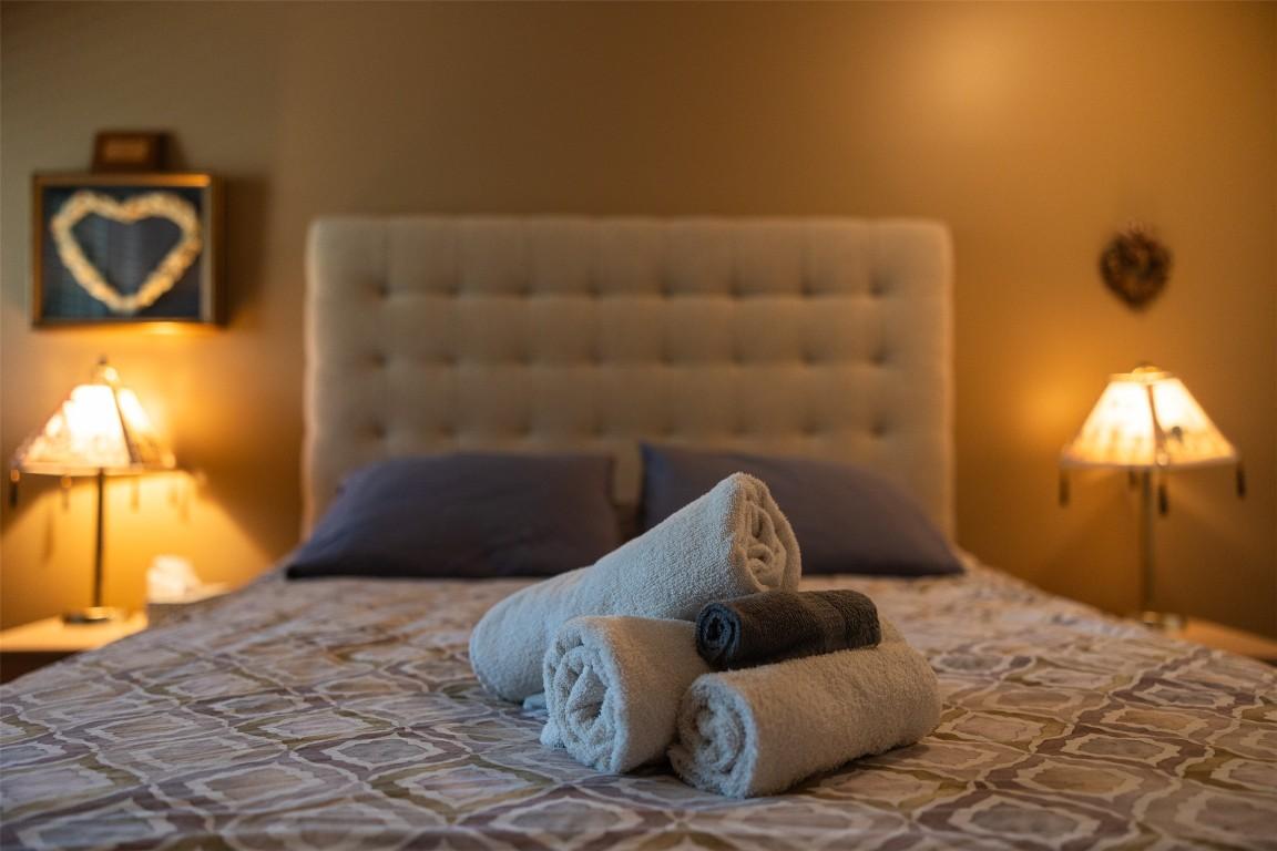 121-4559 Timberline Crescent, Fernie, BC - Indoor Photo Showing Bedroom