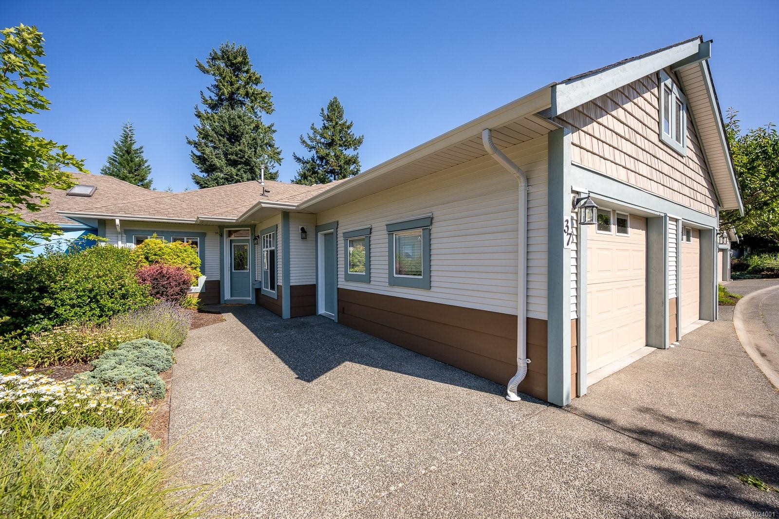 37-1220 Guthrie Rd, Comox, BC