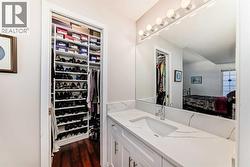 Walk-in closet -