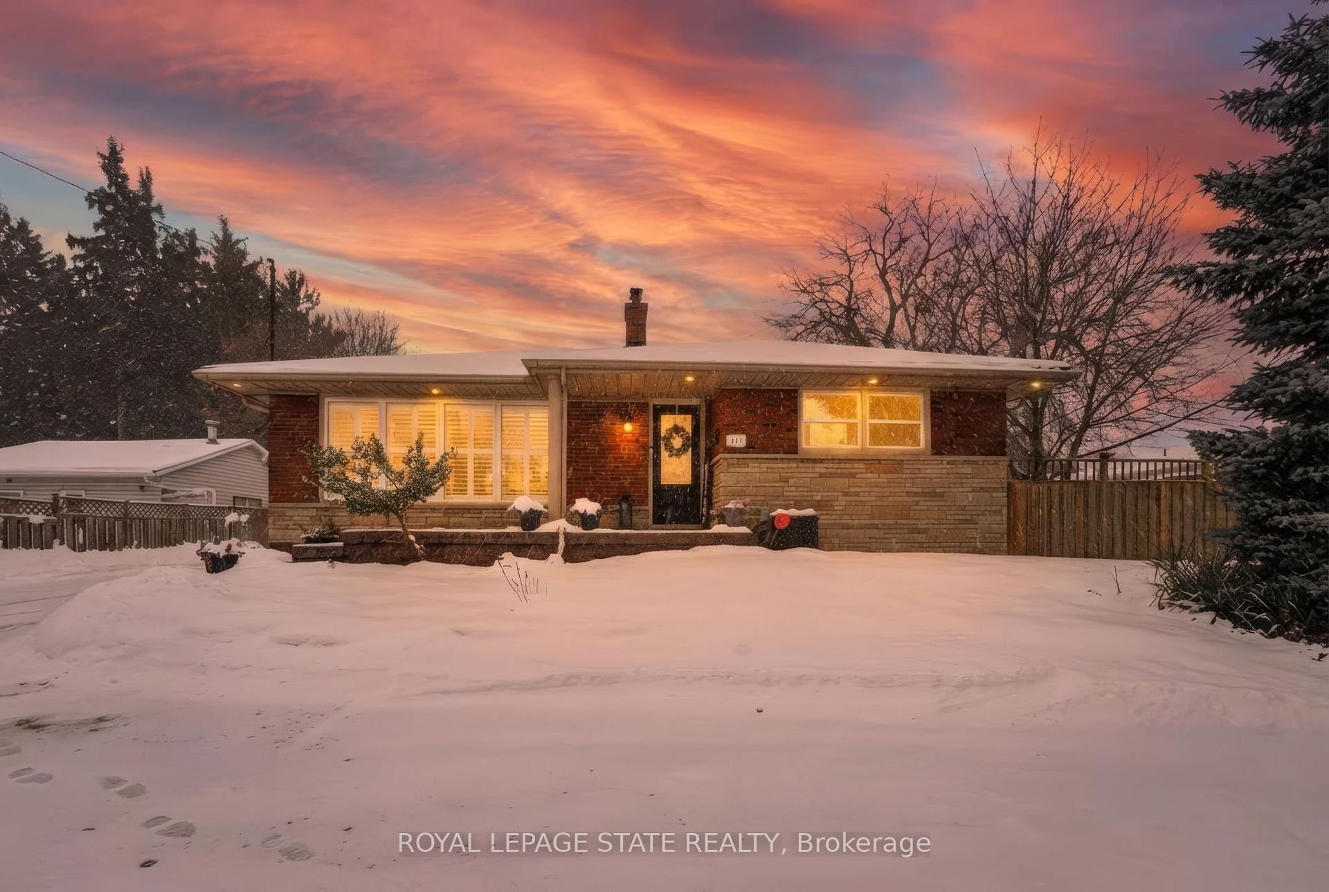 473 Mohawk Road W, Hamilton, ON - Outdoor