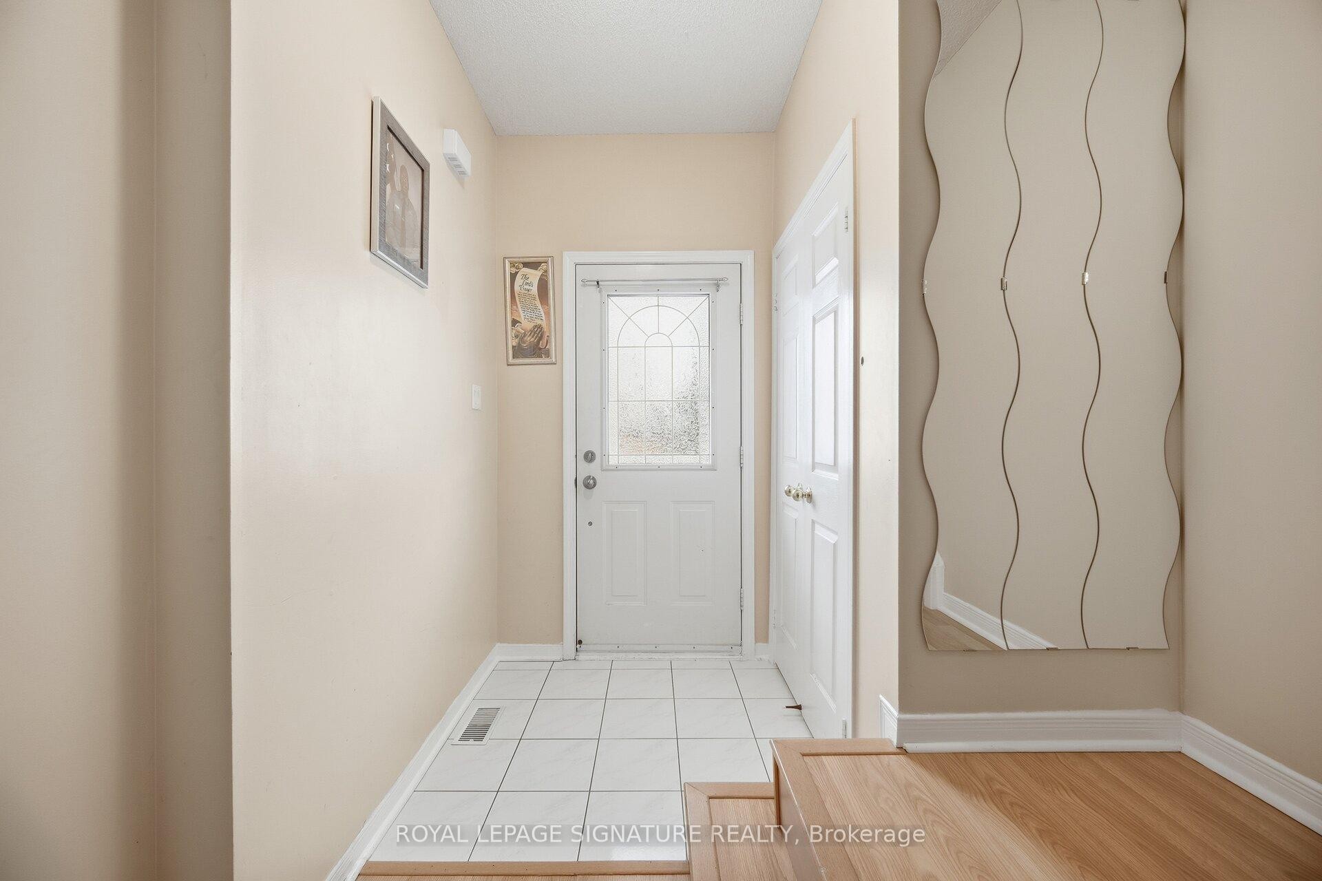 6526 Song Bird Crescent, Mississauga, ON