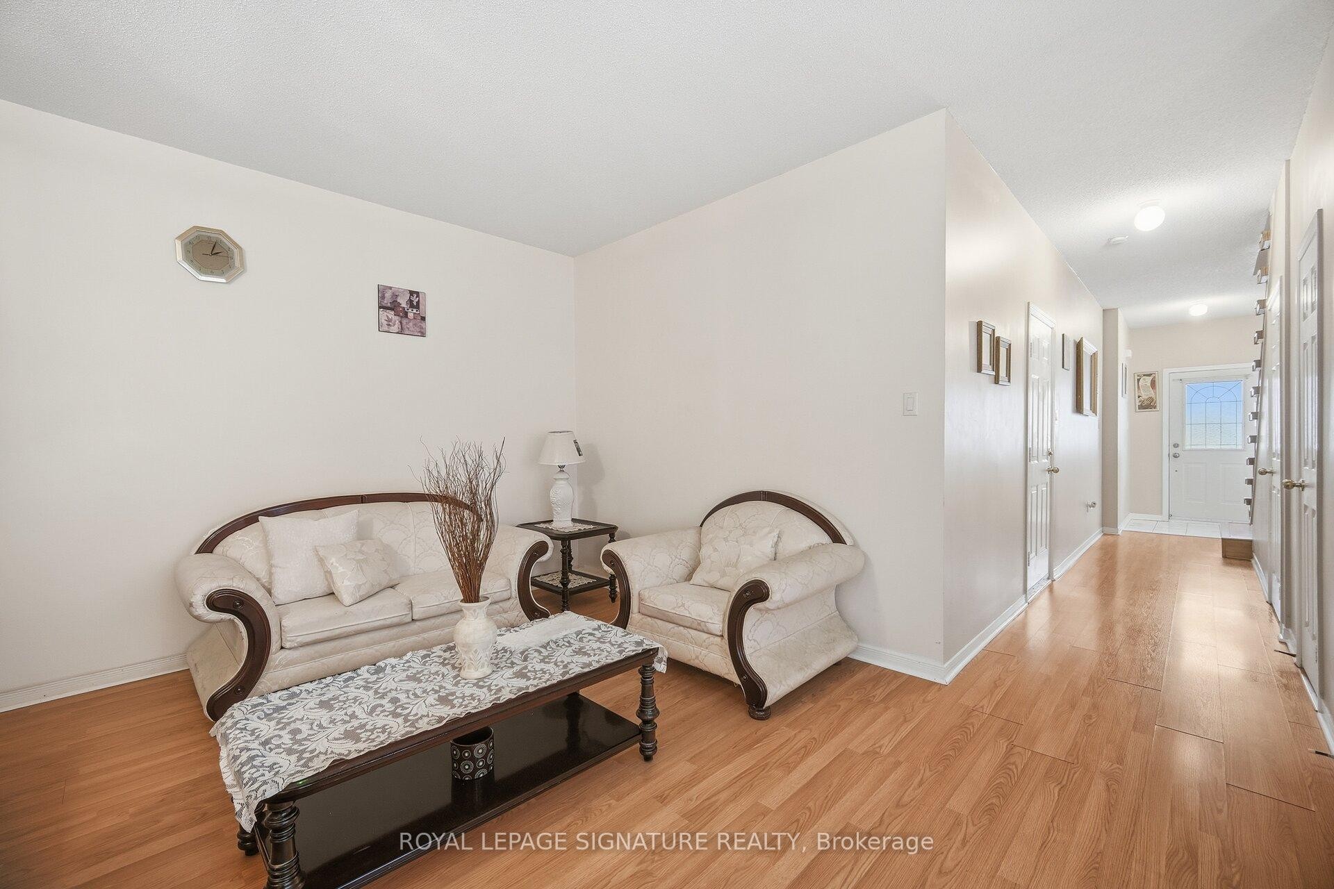 6526 Song Bird Crescent, Mississauga, ON