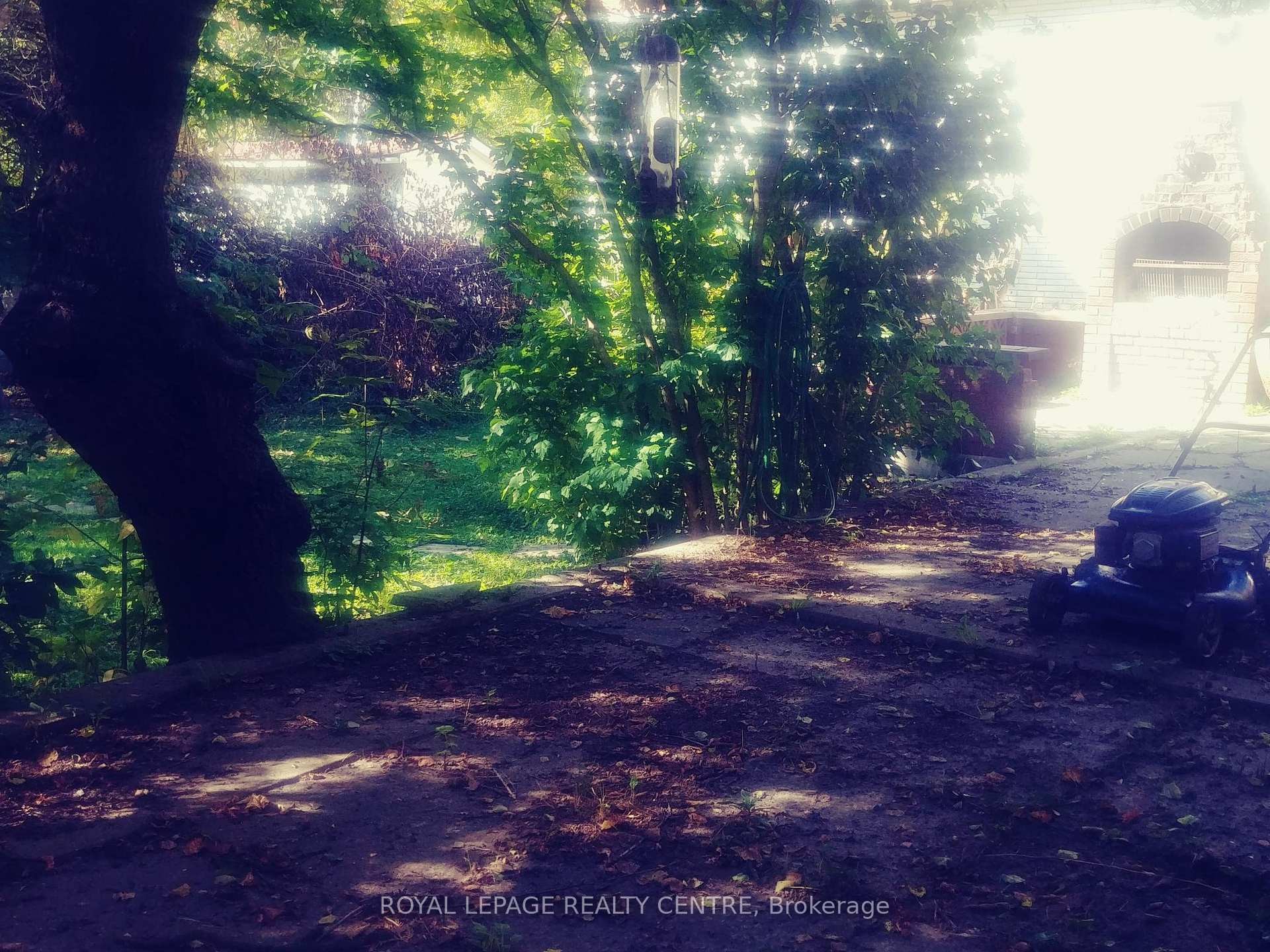 1534 Cawthra Road, Mississauga, ON