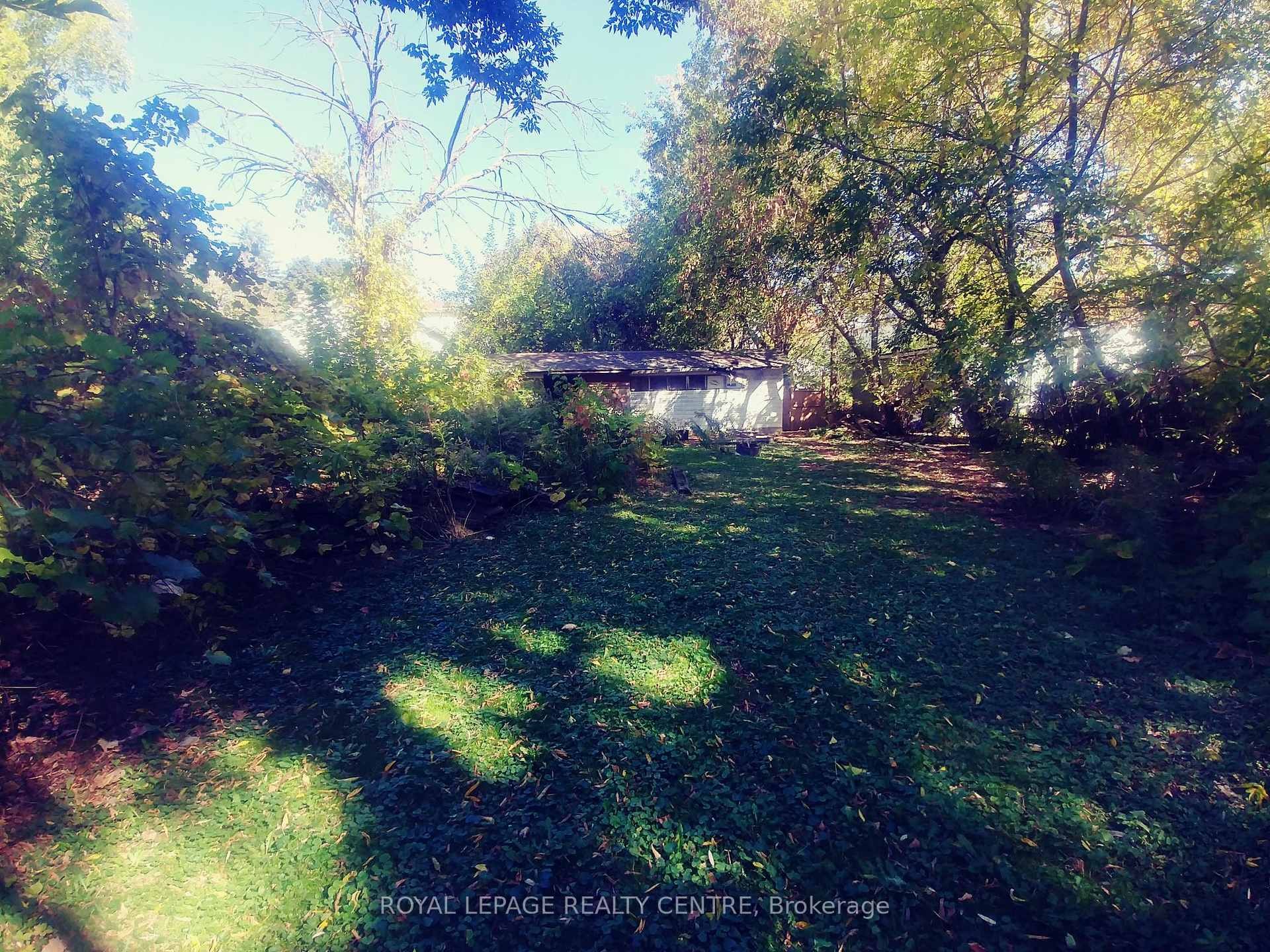 1534 Cawthra Road, Mississauga, ON