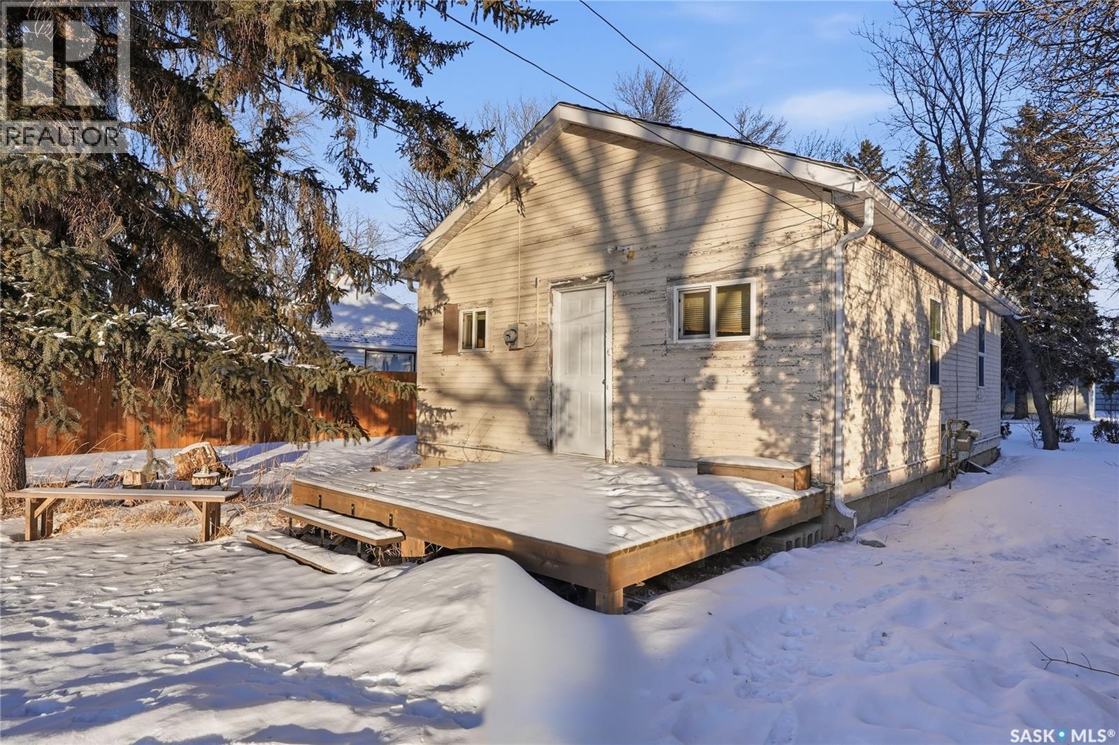 308 1St Street E, Delisle, SK - Outdoor