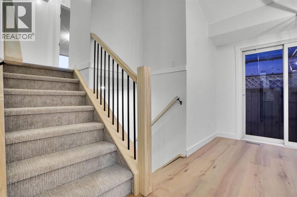 96 Covington Road Ne, Calgary, AB - Indoor Photo Showing Other Room