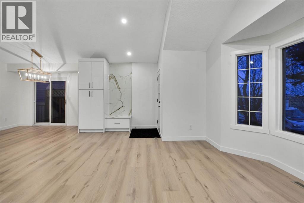 96 Covington Road Ne, Calgary, AB - Indoor Photo Showing Other Room