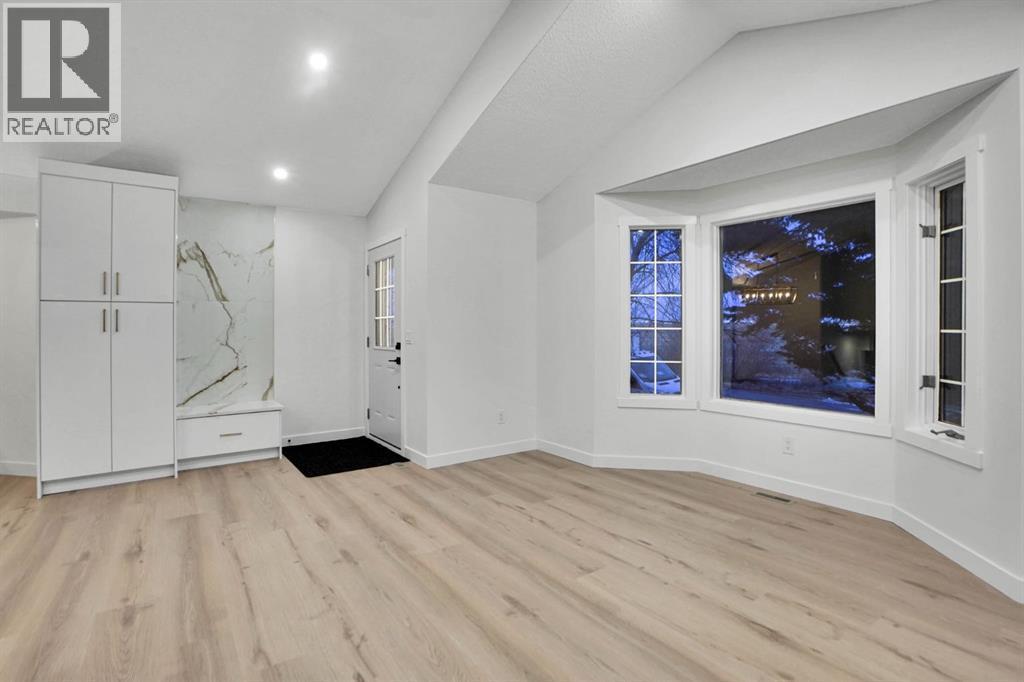 96 Covington Road Ne, Calgary, AB - Indoor Photo Showing Other Room