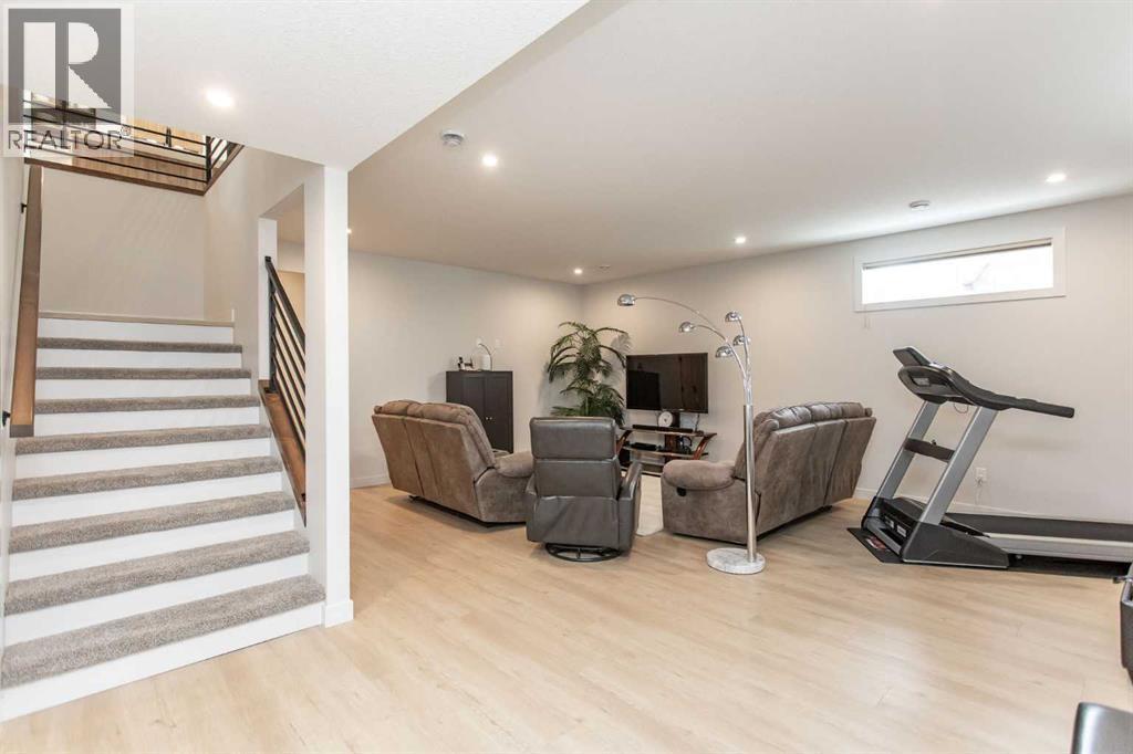 12 Emmett Crescent, Red Deer, AB - Indoor