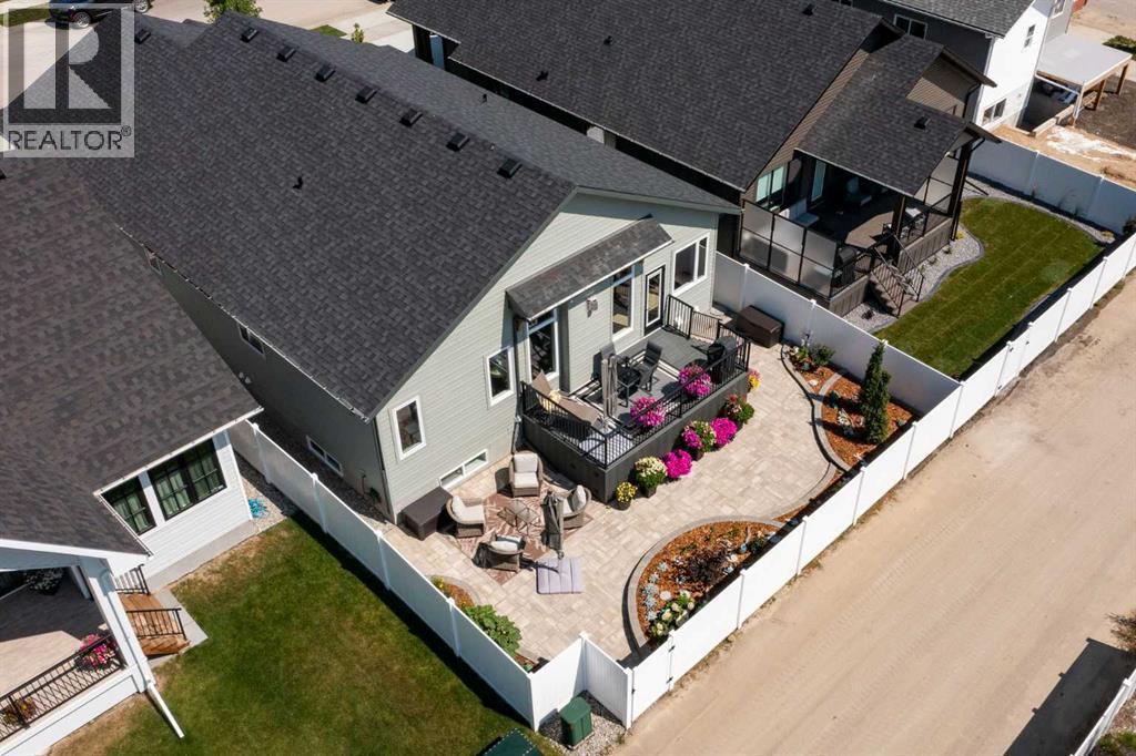 12 Emmett Crescent, Red Deer, AB - Outdoor