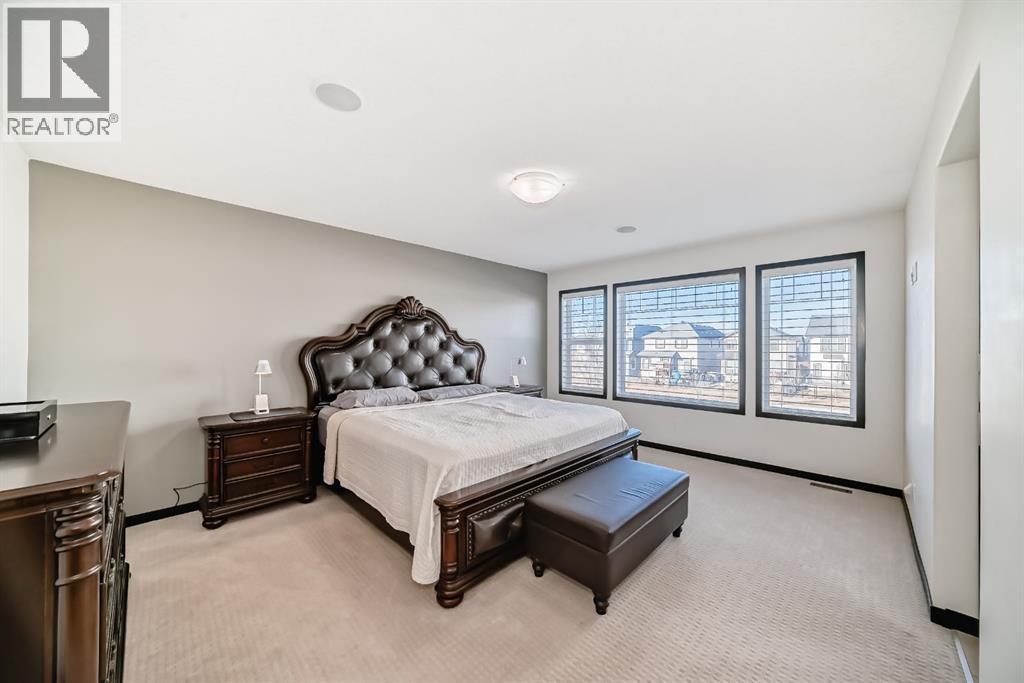 16 Skyview Shores Gardens Ne, Calgary, AB - Indoor Photo Showing Bedroom