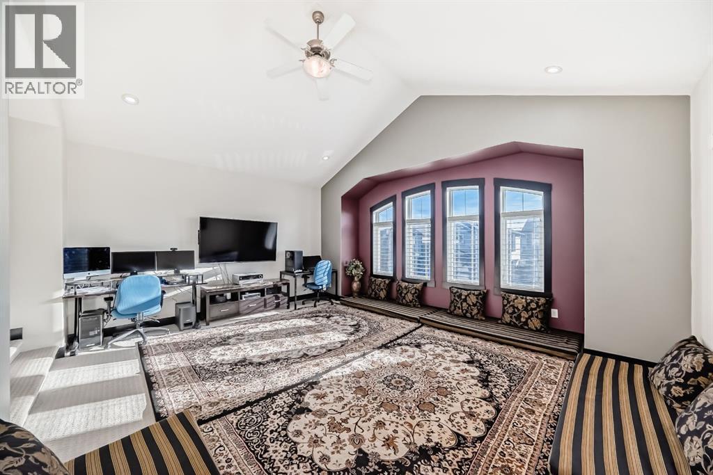 16 Skyview Shores Gardens Ne, Calgary, AB - Indoor Photo Showing Other Room