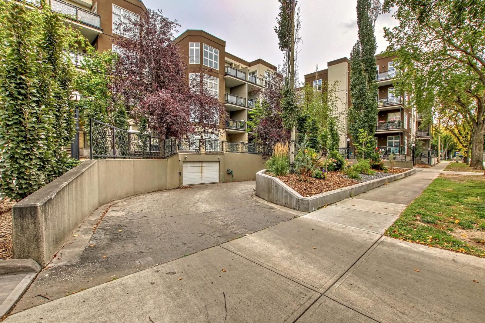 155 155, 10403 122 St Nw, Edmonton, AB