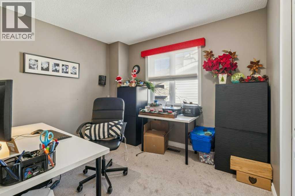 11 Somervale Drive Sw, Calgary, AB - Indoor Photo Showing Office