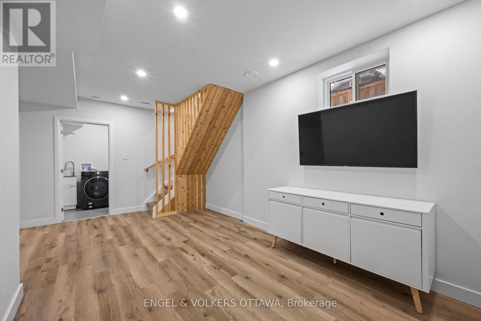 Lower level great room - 22 Harvard Avenue, Ottawa, ON - Indoor