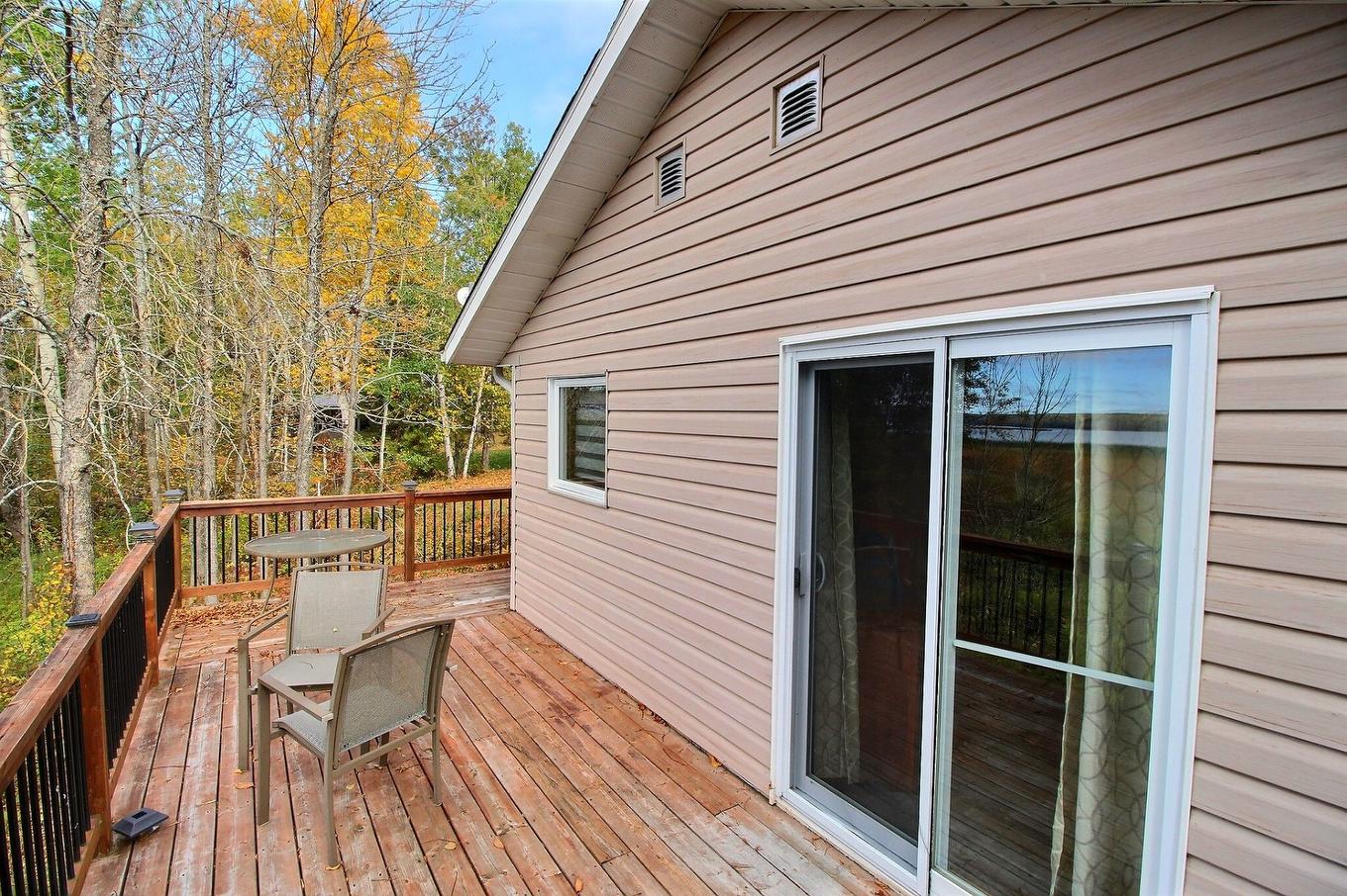 Balcon - 1116 Ch. De La Baie-Solitaire, Rouyn-Noranda, QC - Outdoor With Deck Patio Veranda With Exterior