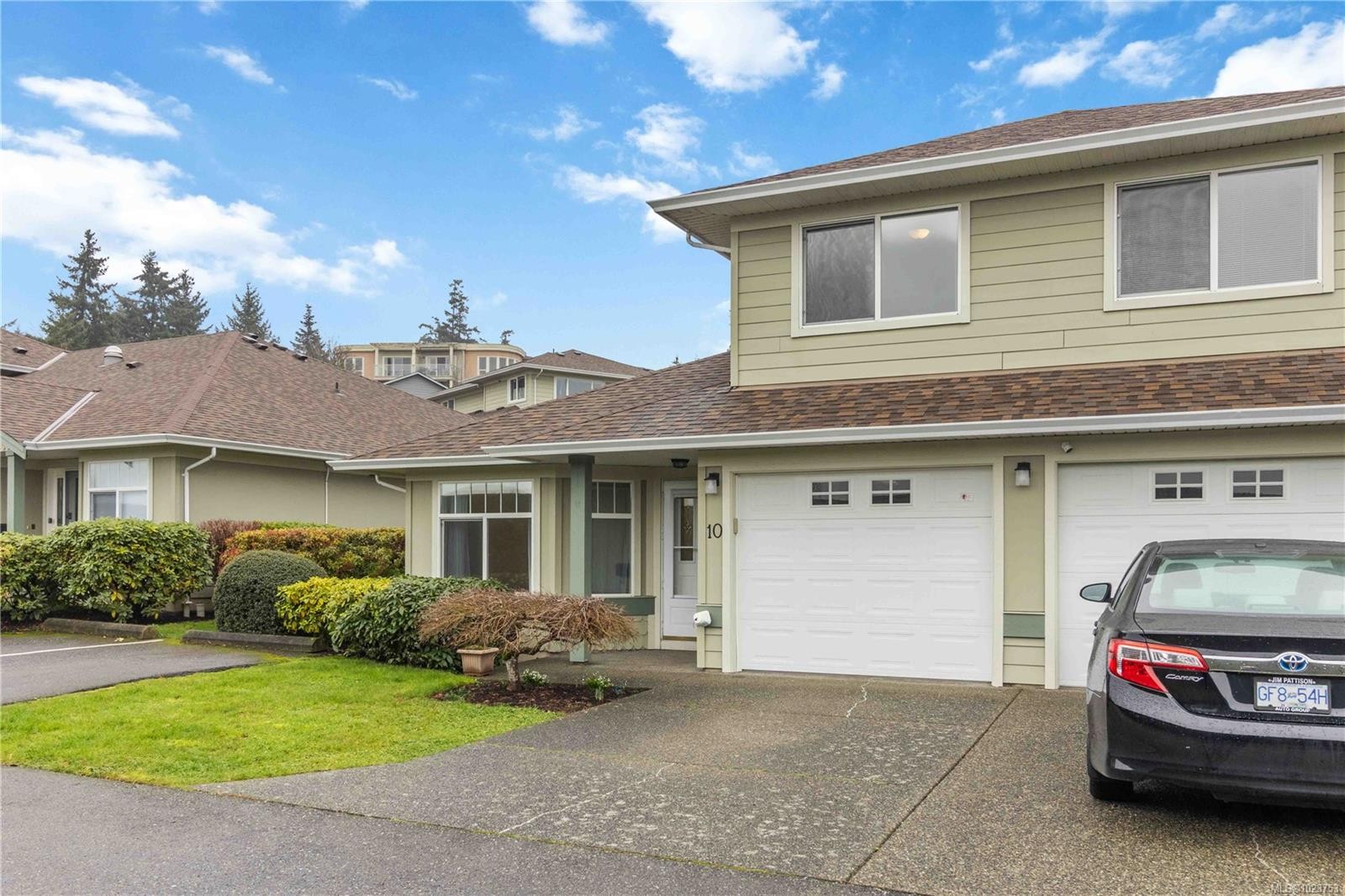 10-126 Hallowell Rd, View Royal, BC