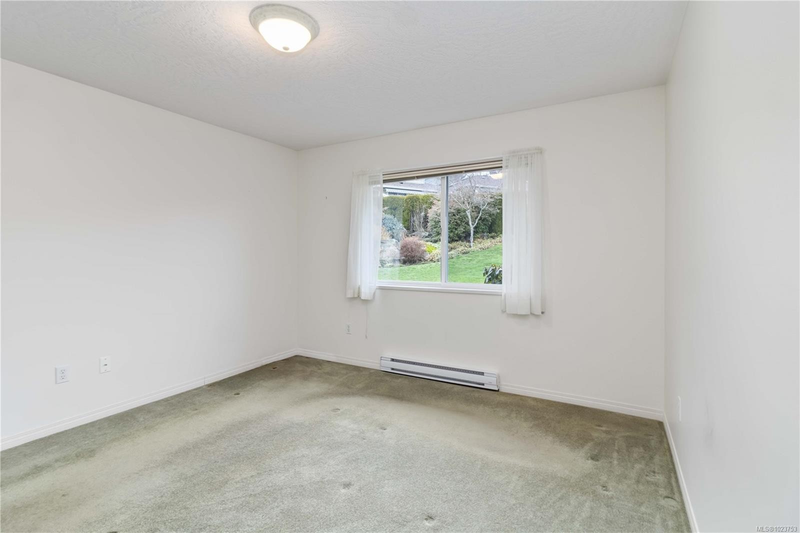 10-126 Hallowell Rd, View Royal, BC