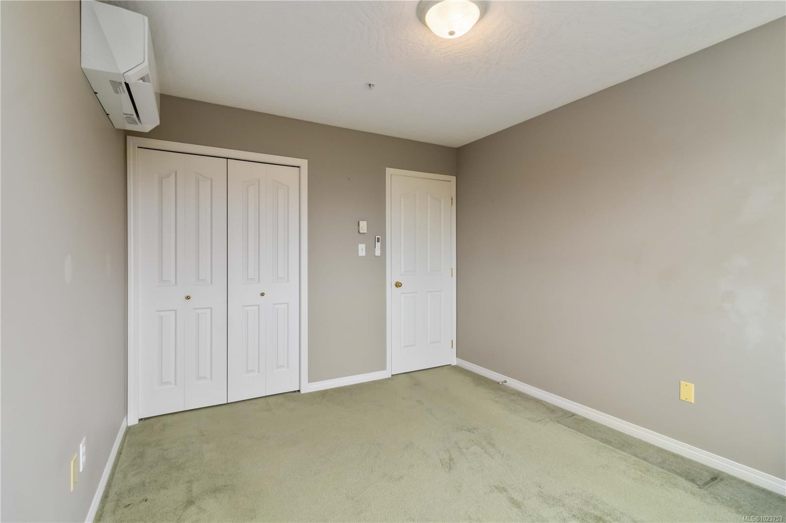 10-126 Hallowell Rd, View Royal, BC